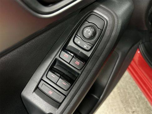 Certified 2025 Subaru Impreza 2.0i image 16