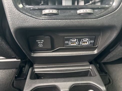 Used 2022 Jeep Grand Cherokee L Limited image 27