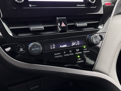 Used 2023 Toyota Camry LE image 15