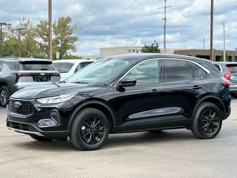 Certified 2024 Ford Escape Active w/ Tech Pack #2 AWD/4WD image 35