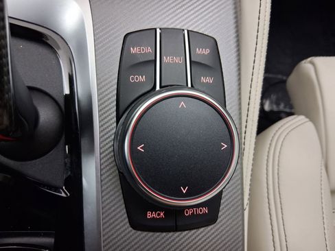 Certified 2023 BMW M5 w/ Competition Package image 33