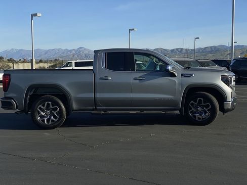 New 2026 GMC Sierra 1500 SLE image 12