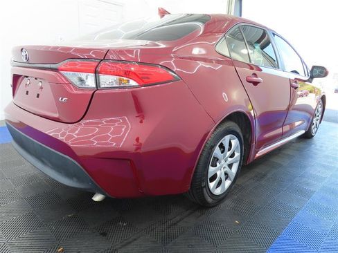Used 2023 Toyota Corolla LE FWD image 12