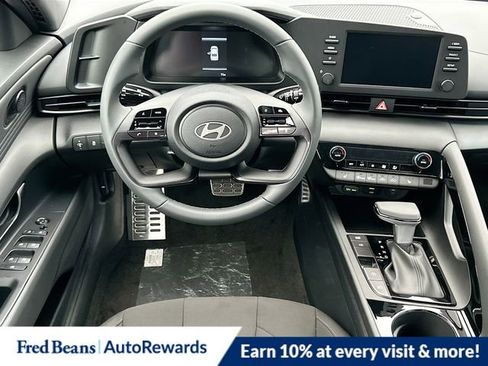 New 2026 Hyundai Elantra SEL Sport Premium FWD image 17
