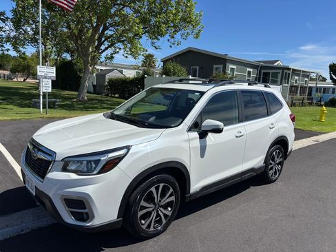 Used 2020 Subaru Forester Limited w/ Popular Package #3 image 4