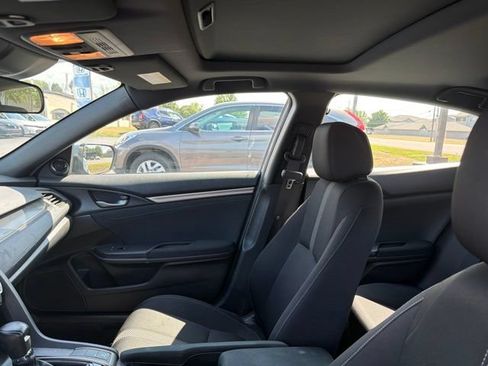 Used 2020 Honda Civic EX image 13