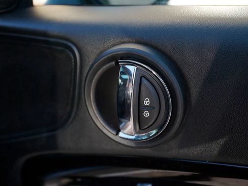 Used 2019 MINI Cooper Countryman S w/ Premium Package FWD image 40