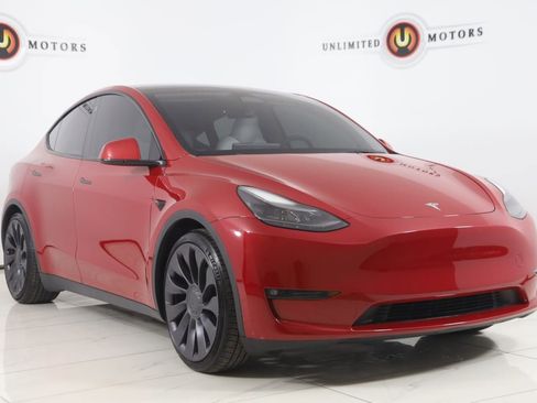 Used 2023 Tesla Model Y Performance image 23