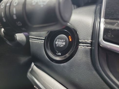 Used 2023 Jeep Compass High Altitude AWD/4WD image 46