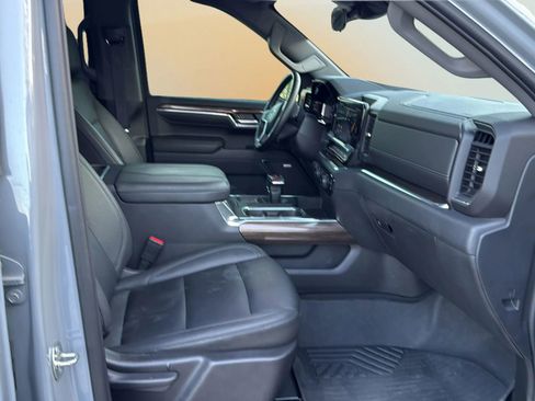 Used 2024 Chevrolet Silverado 1500 LT Trail Boss w/ LT Trail Boss Premium Package image 24