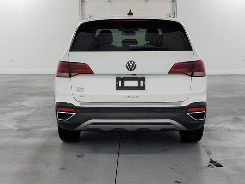 Used 2022 Volkswagen Taos SE image 8