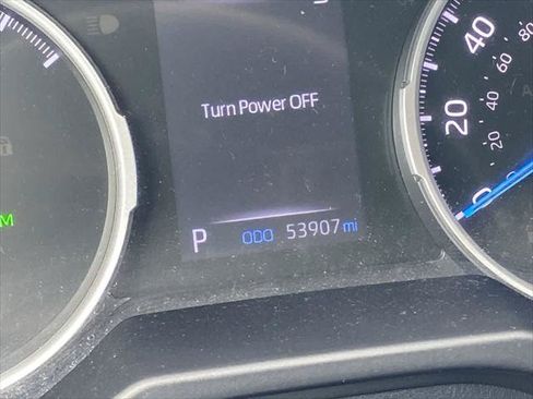 Certified 2021 Toyota RAV4 XLE Premium AWD/4WD image 15