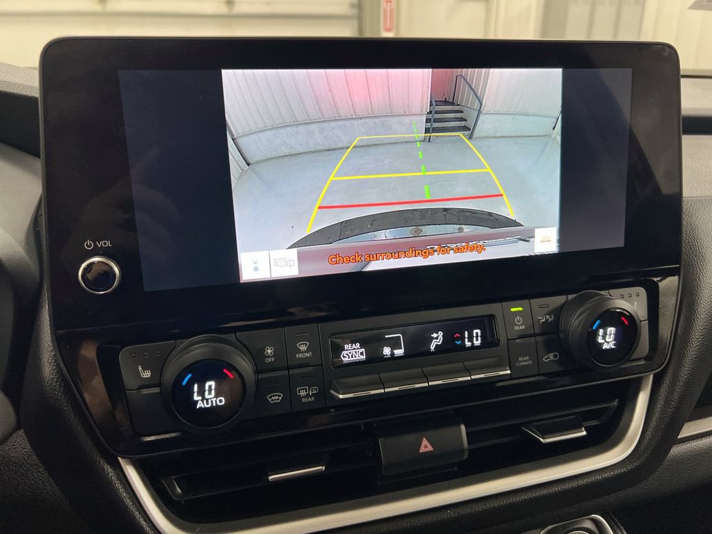 Used 2024 Toyota Grand Highlander FWD image 15