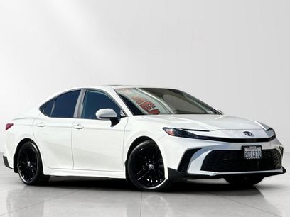 Used 2025 Toyota Camry SE