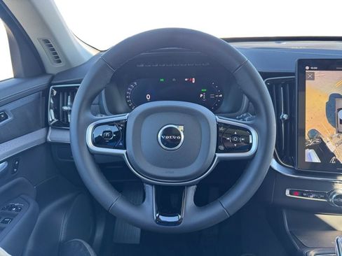 New 2026 Volvo XC90 T8 Ultra w/ Protection Package Premier AWD/4WD image 13