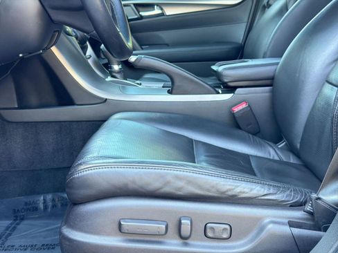 Used 2014 Acura TL w/ Technology Package FWD image 13