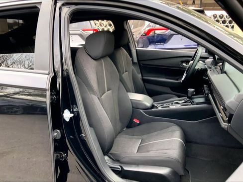 Used 2024 Honda Accord Sport image 16