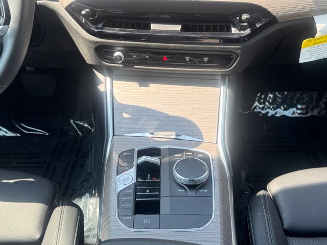 Certified 2026 BMW 330i xDrive Sedan AWD/4WD image 23