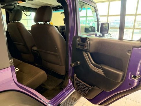 Used 2017 Jeep Wrangler Unlimited Sport image 13