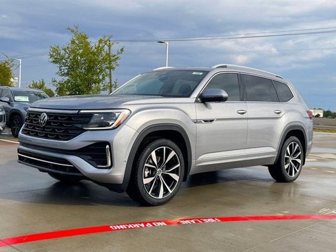 New 2026 Volkswagen Atlas SEL Premium R-Line image 2