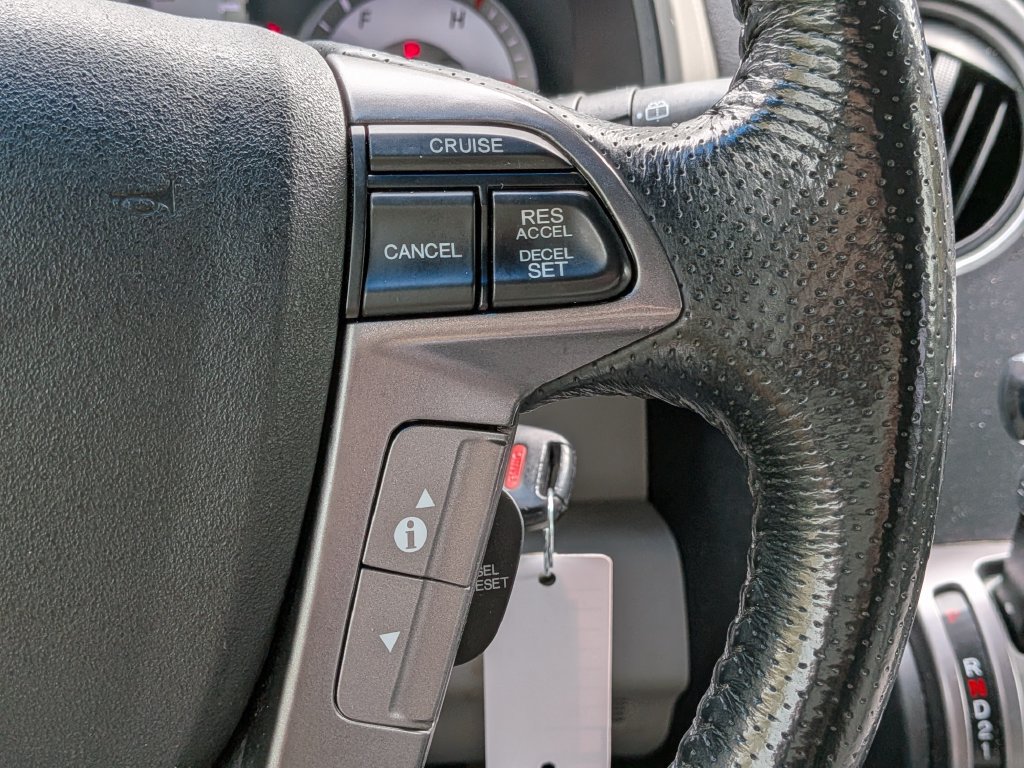 Used 2015 Honda Pilot Touring image 29