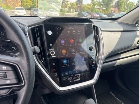 Used 2025 Subaru Crosstrek 2.0i Premium image 27