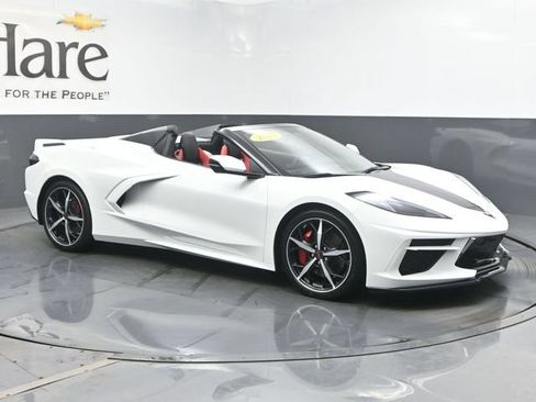 Used 2021 Chevrolet Corvette Stingray Premium Conv w/ Z51 Performance Package RWD image 6