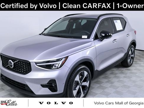 Used 2026 Volvo XC40 B4 Plus w/ Protection Package Premier image 1