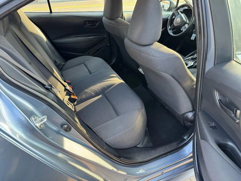 Used 2023 Toyota Corolla LE image 19