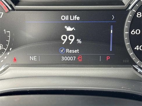 Used 2021 Cadillac XT5 Luxury image 30