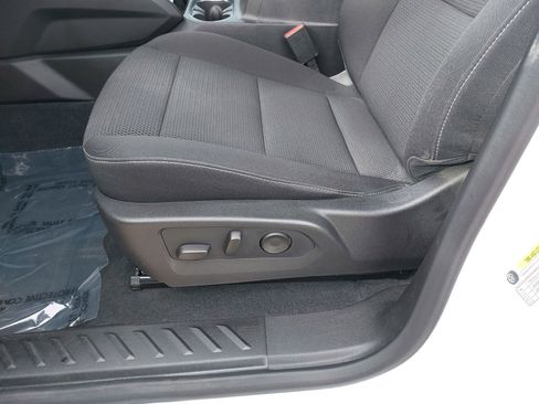 Used 2024 GMC Canyon Elevation w/ Convenience Package image 30