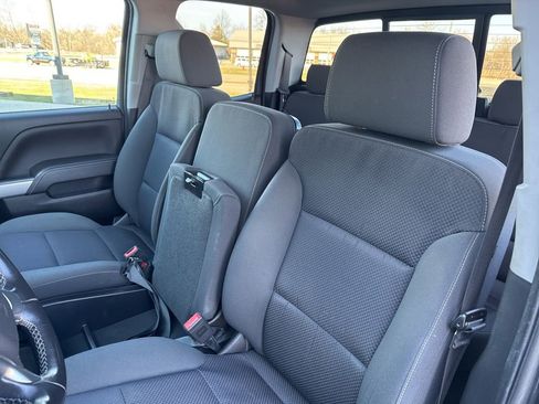 Used 2018 Chevrolet Silverado 1500 LT w/ All Star Edition image 10