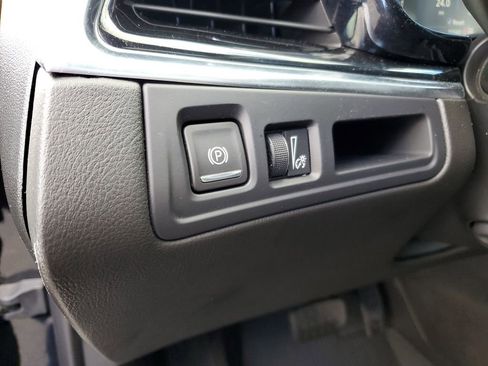 Certified 2024 Cadillac XT6 Premium Luxury image 12