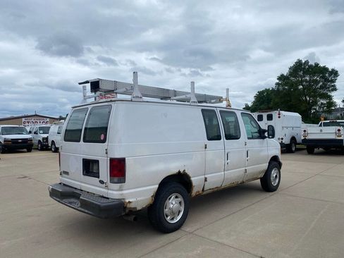 Used 2007 Ford E-250 and Econoline 250 image 6