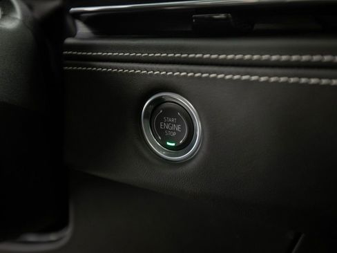 Used 2025 Cadillac Escalade V image 30