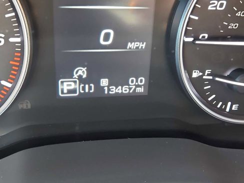 Used 2024 Subaru Crosstrek 2.0i Premium image 6