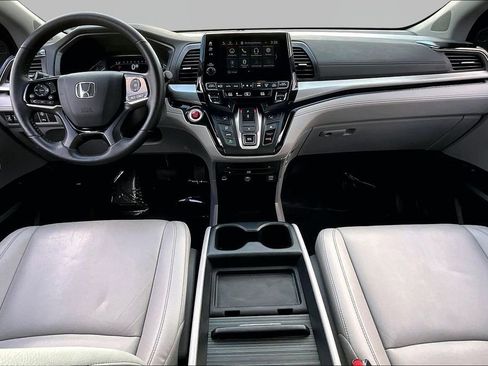Used 2023 Honda Odyssey Touring image 8