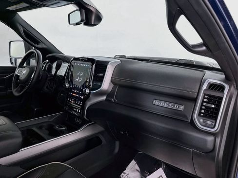 Used 2024 RAM 2500 Laramie w/ Night Edition AWD/4WD image 33