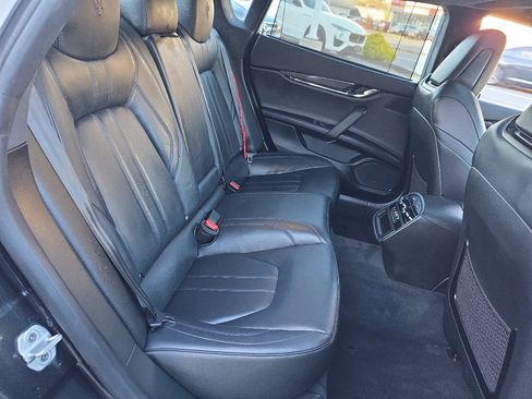 Used 2022 Maserati Quattroporte Modena Q4 image 54