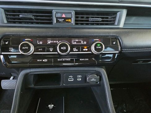 Certified 2023 Honda Pilot EX-L image 17