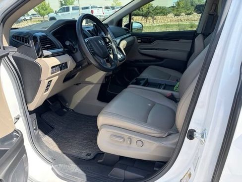 Used 2024 Honda Odyssey Touring image 10