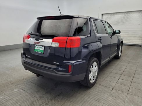 Used 2017 GMC Terrain SLE image 9