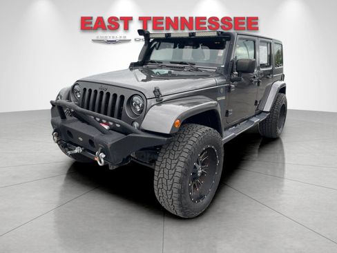 Used 2016 Jeep Wrangler Unlimited Sport AWD/4WD image 7