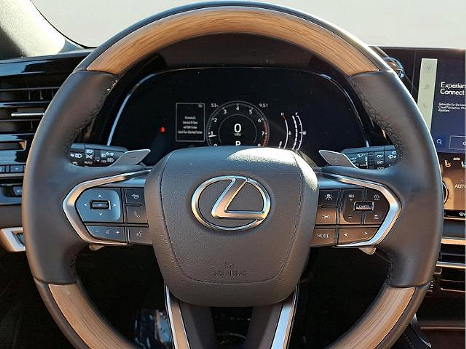 Certified 2023 Lexus RX 350 Premium w/ Accessory Package AWD/4WD image 17