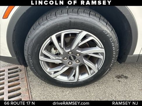 Used 2023 Lincoln Corsair AWD image 26