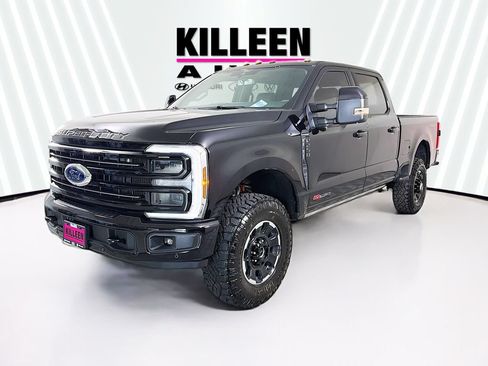 New 2026 Ford F250 Platinum w/ Tremor Off-Road Package AWD/4WD image 3