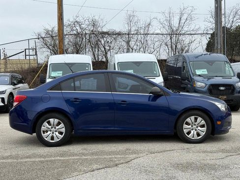 Used 2012 Chevrolet Cruze LS w/ Connectivity Package image 2