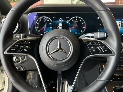 Certified 2023 Mercedes-Benz E 450 4MATIC Sedan image 32