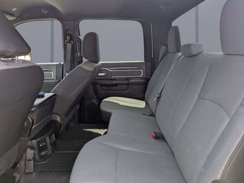 Used 2022 RAM 3500 Big Horn AWD/4WD image 13