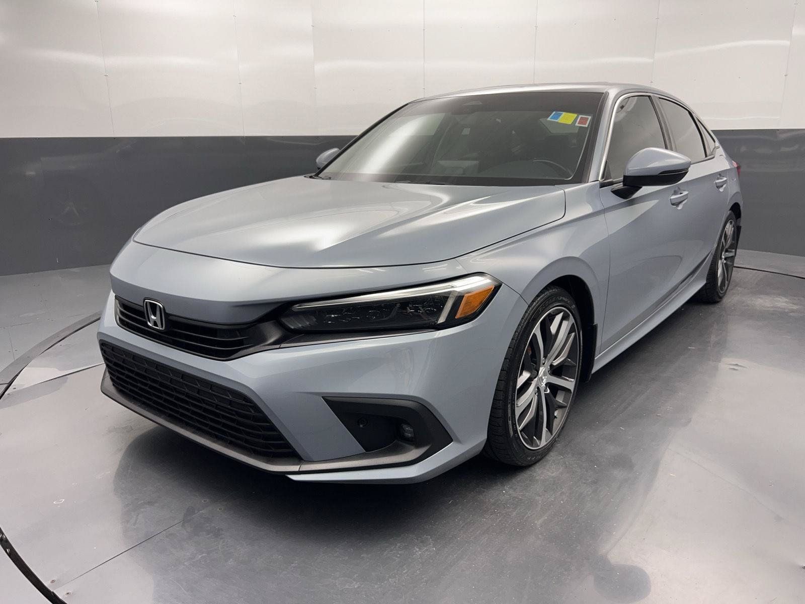 Used 2023 Honda Civic Touring image 29